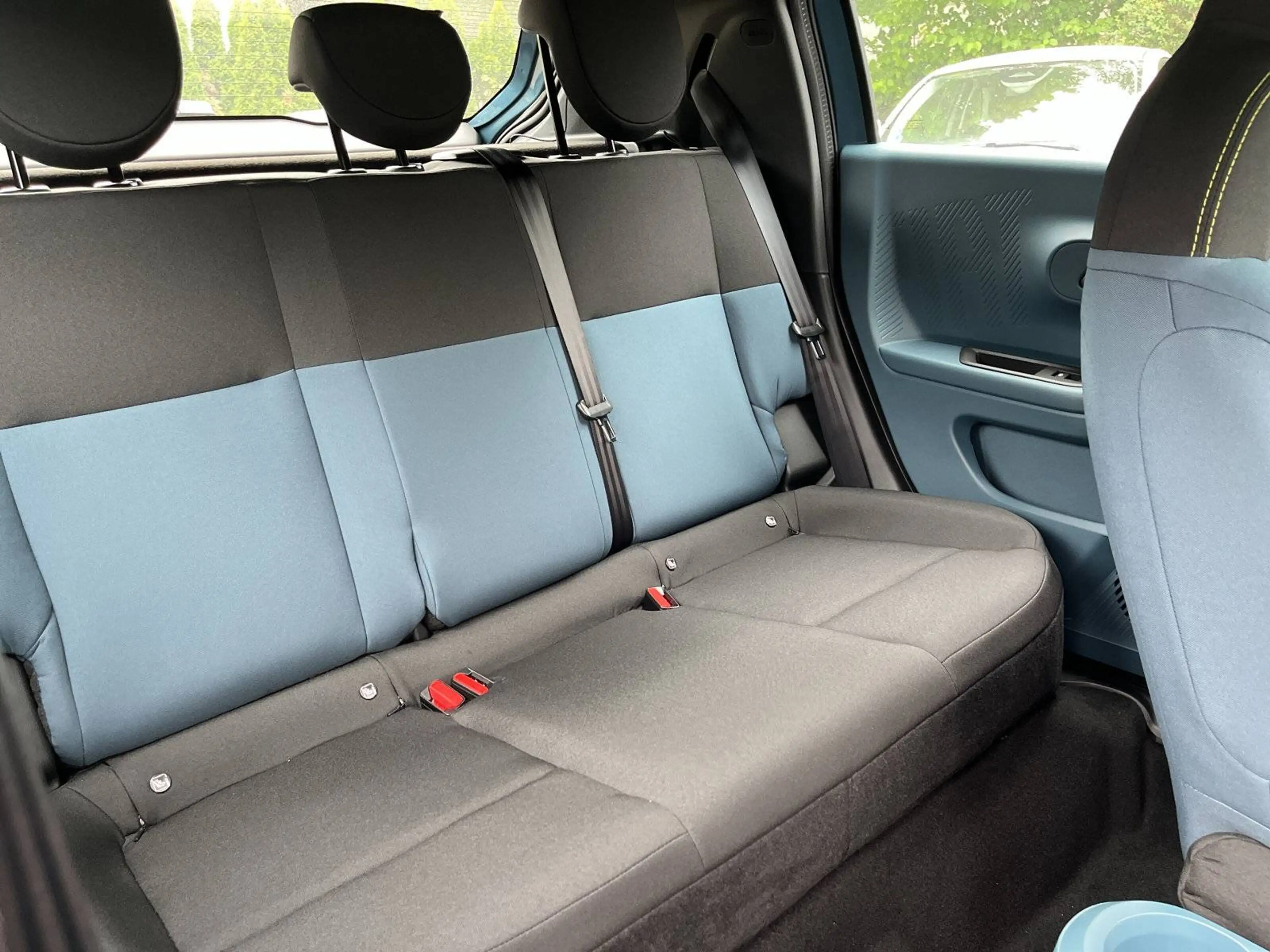 Fiat Grande Panda 1.2 Hybrid 74 kW Business Edition — photo 6