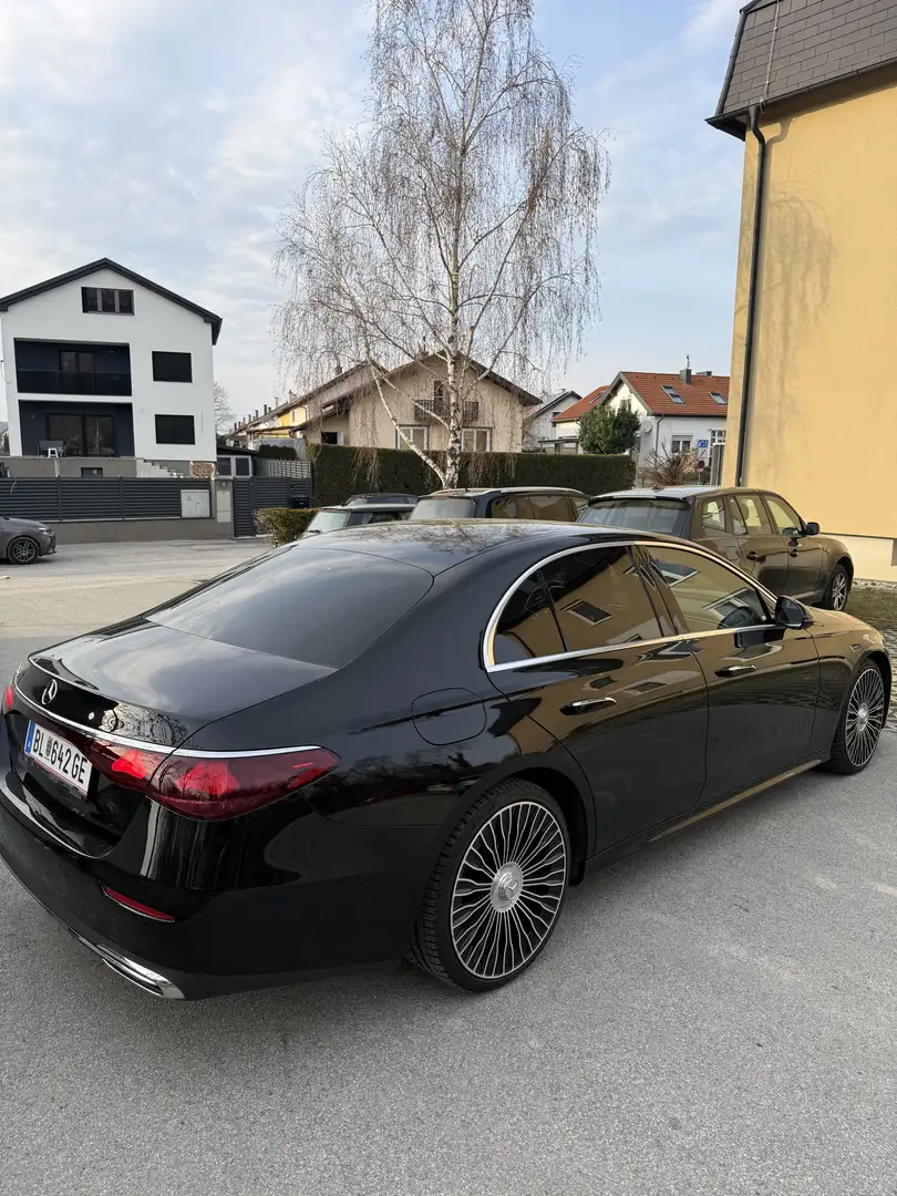 Mercedes-Benz E 220 220d MHEV Aut. - 1