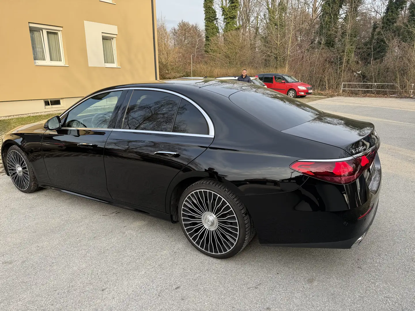 Mercedes-Benz E 220 220d MHEV Aut. - 2