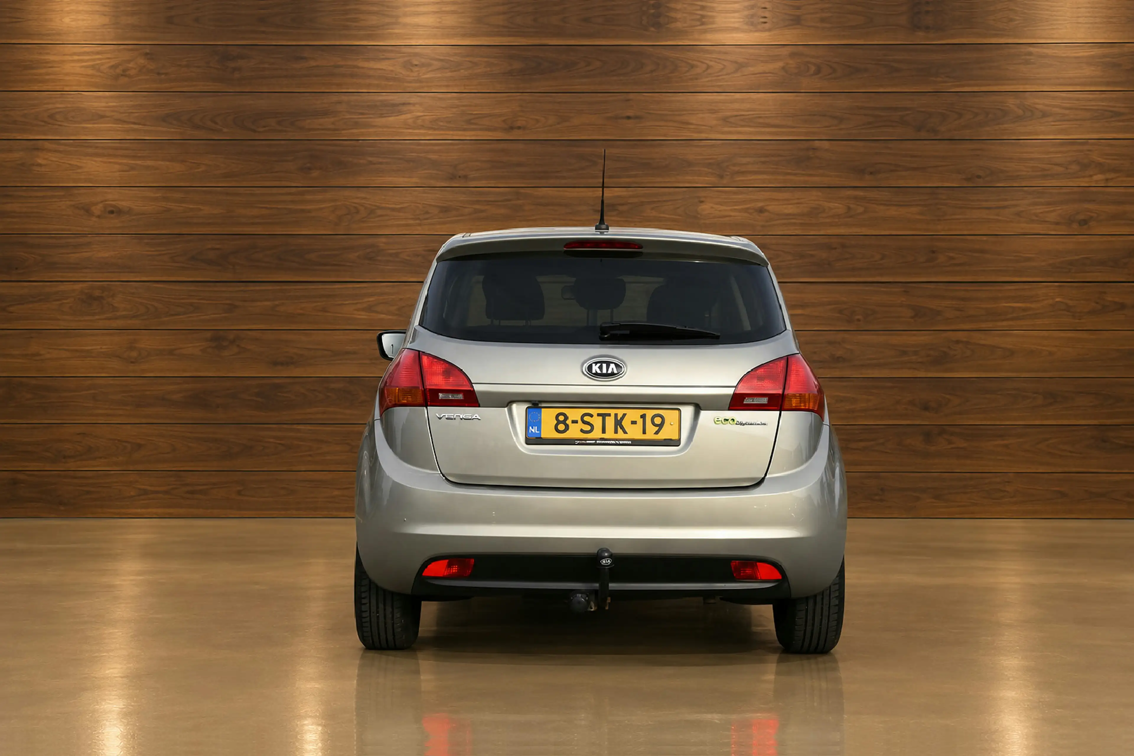 Kia Venga 1.4 CVVT 20th Anniversary + CAMERA * NAVI * TREKHA — photo 4