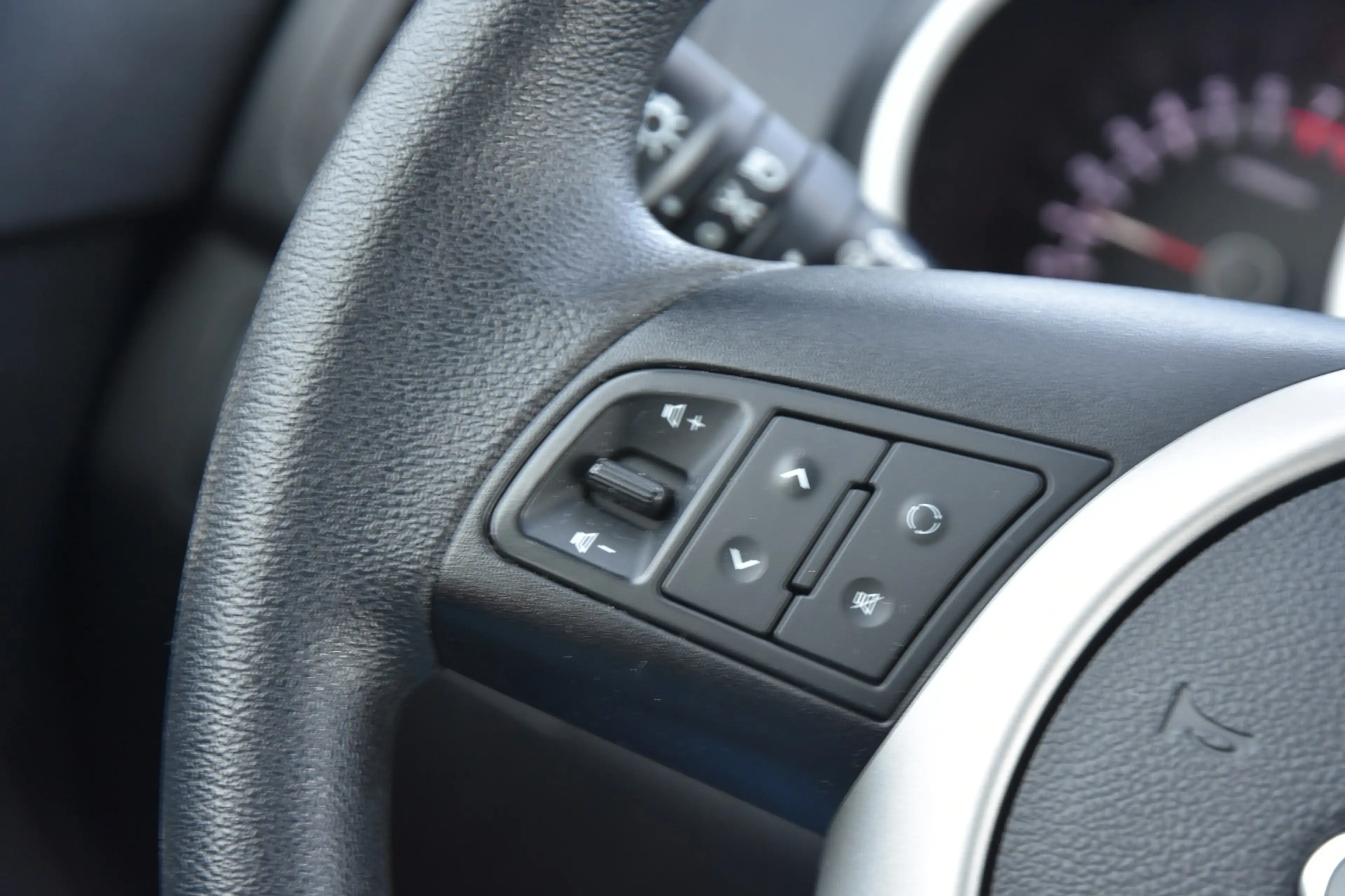 Kia Venga 1.4 CVVT 20th Anniversary + CAMERA * NAVI * TREKHA — photo 13