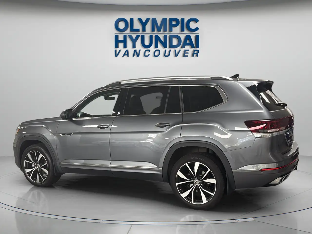 Volkswagen Atlas снимка Volkswagen Atlas