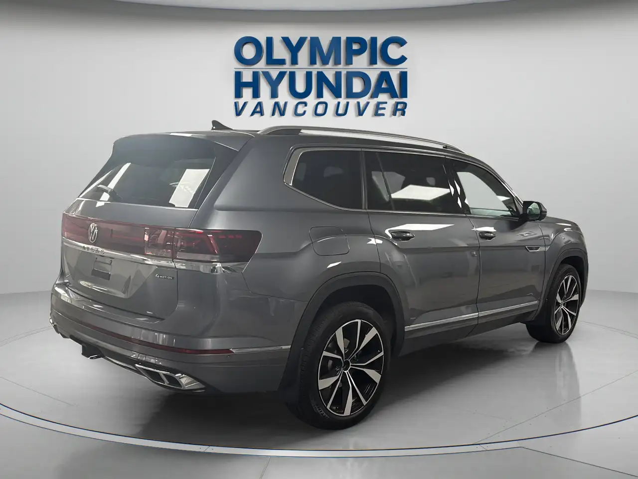 Volkswagen Atlas снимка Volkswagen Atlas