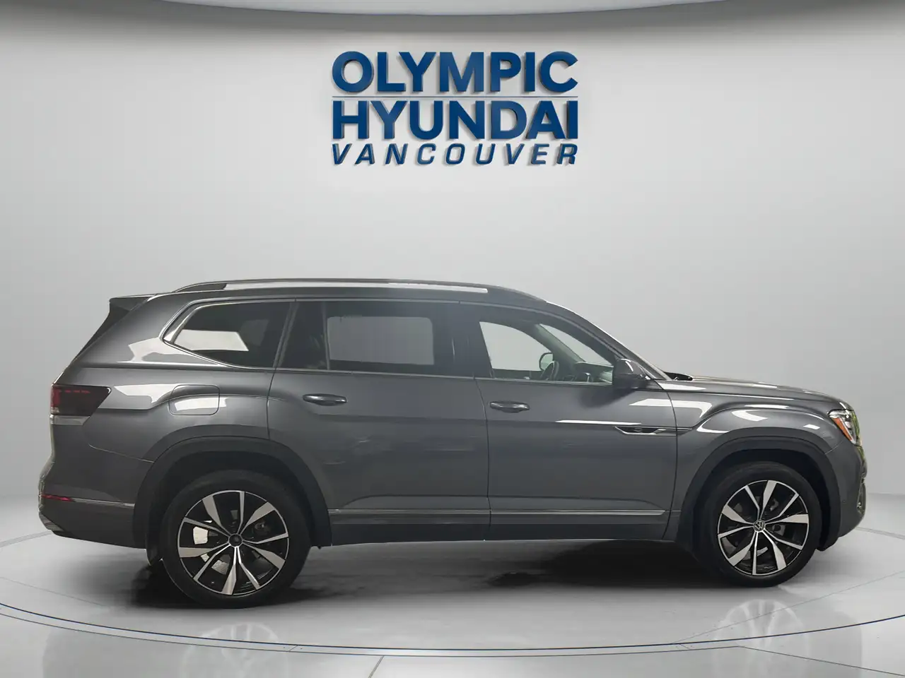 Volkswagen Atlas снимка Volkswagen Atlas