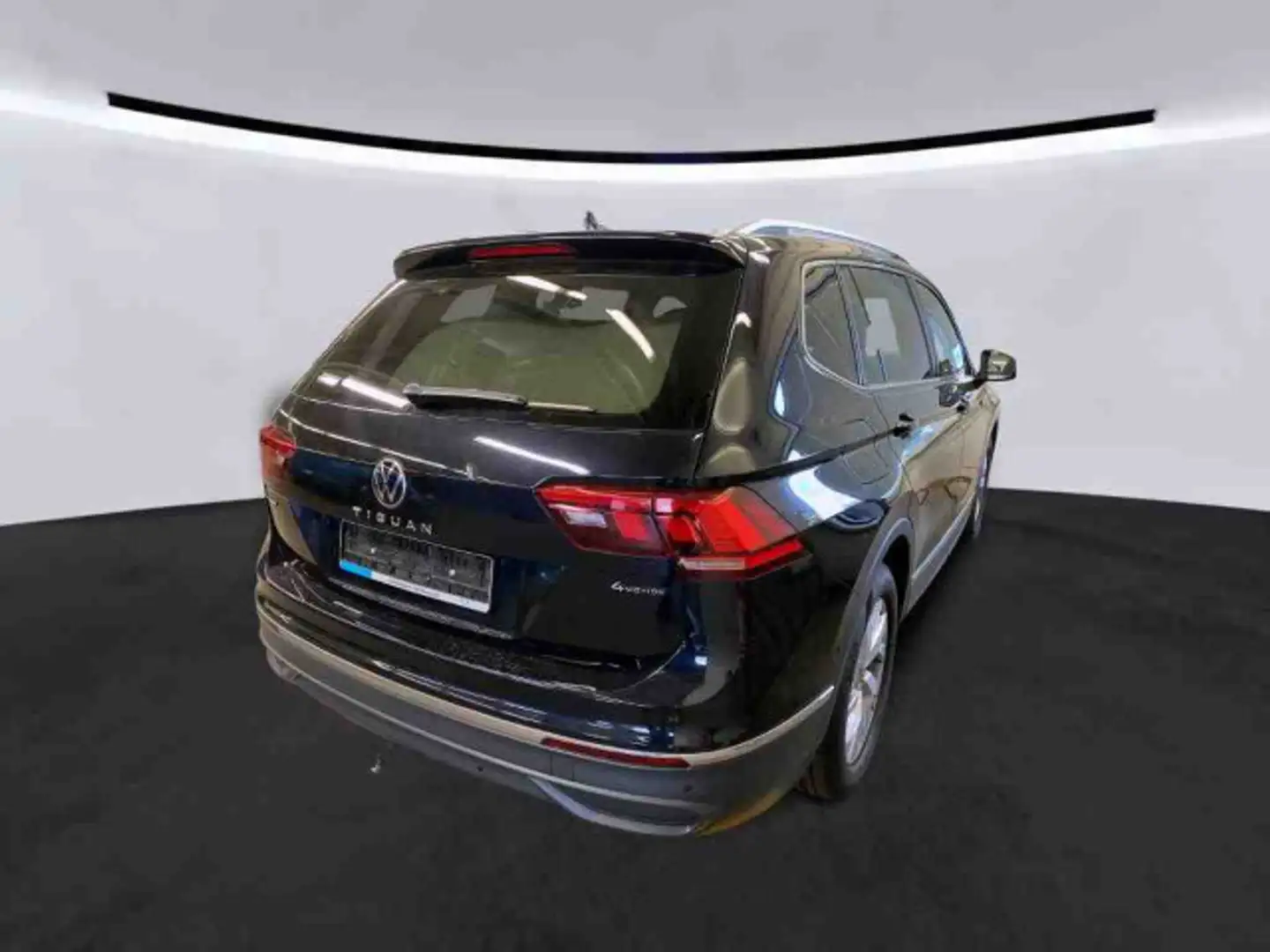 Volkswagen Tiguan Allspace Life 4M 2.0TDI DSG 360° PANO AHK Schwarz - 2
