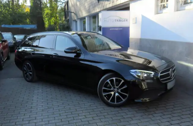 Mercedes-Benz E 200 E 200 d T Modell / / ACC, R Kam, HUD, Shz