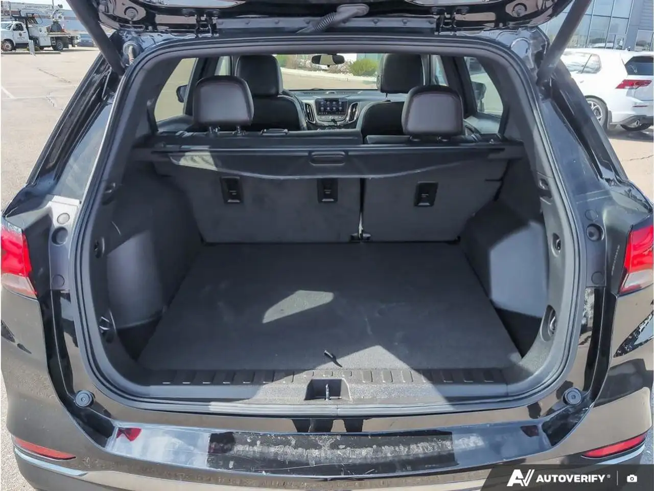 Chevrolet Equinox снимка Chevrolet Equinox