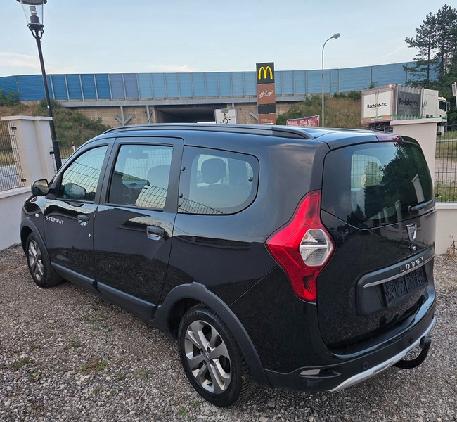 Dacia Lodgy Lodgy Blue dCi 115 Stepway- 7.Sitzer — photo 4