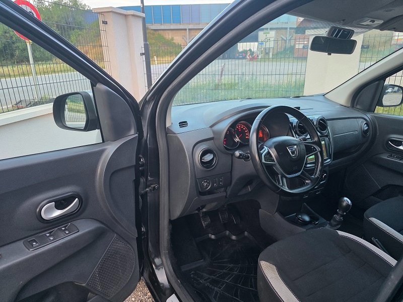 Dacia Lodgy Lodgy Blue dCi 115 Stepway- 7.Sitzer — photo 6