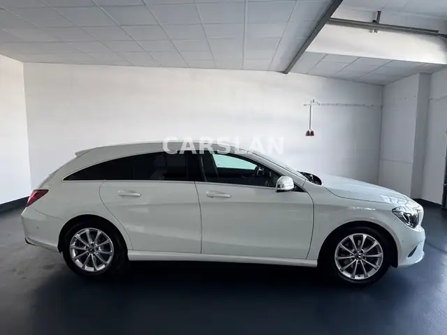 Mercedes-Benz CLA view 8