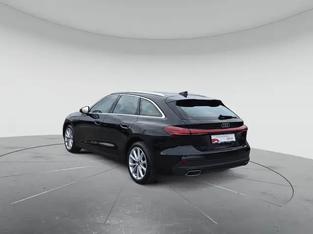 Audi A5 view 3