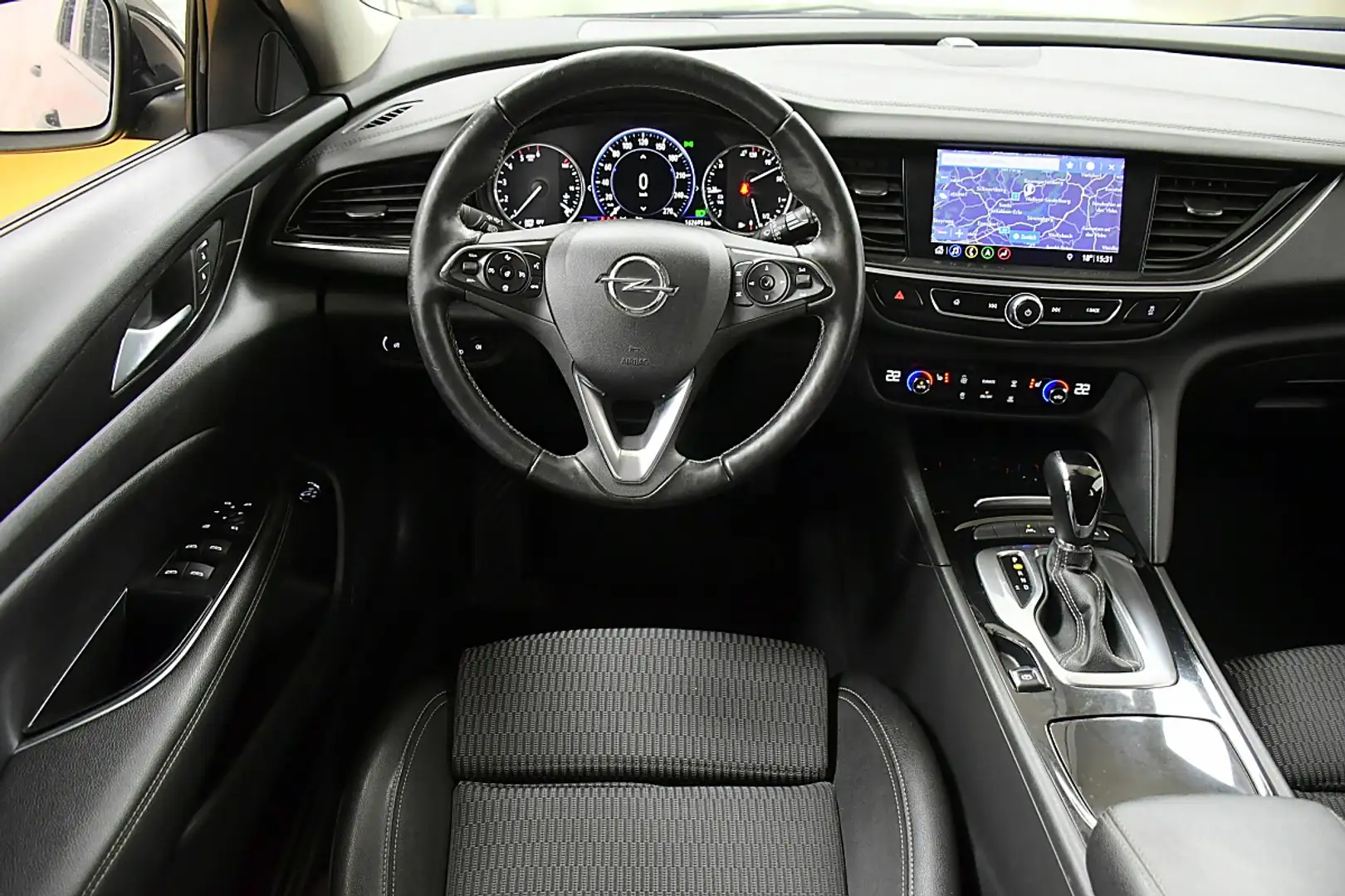 Opel Insignia ST 1,5 CDTI DVH Business Elegance Aut, Schwarz - 2