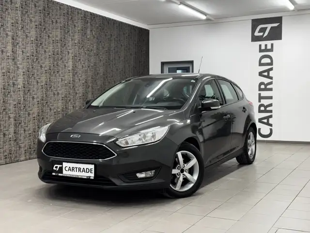 Ford Focus view 4