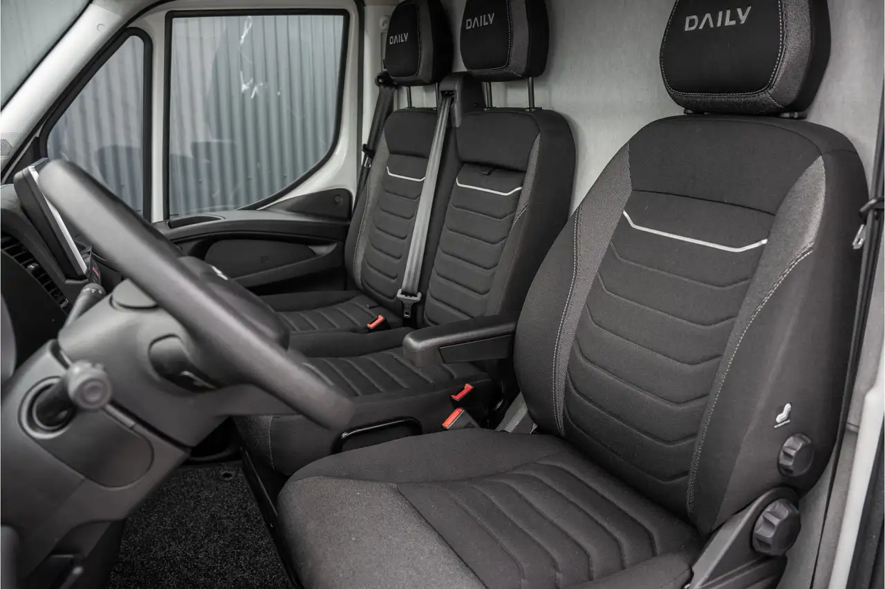 Iveco Daily 2024 — фото 12