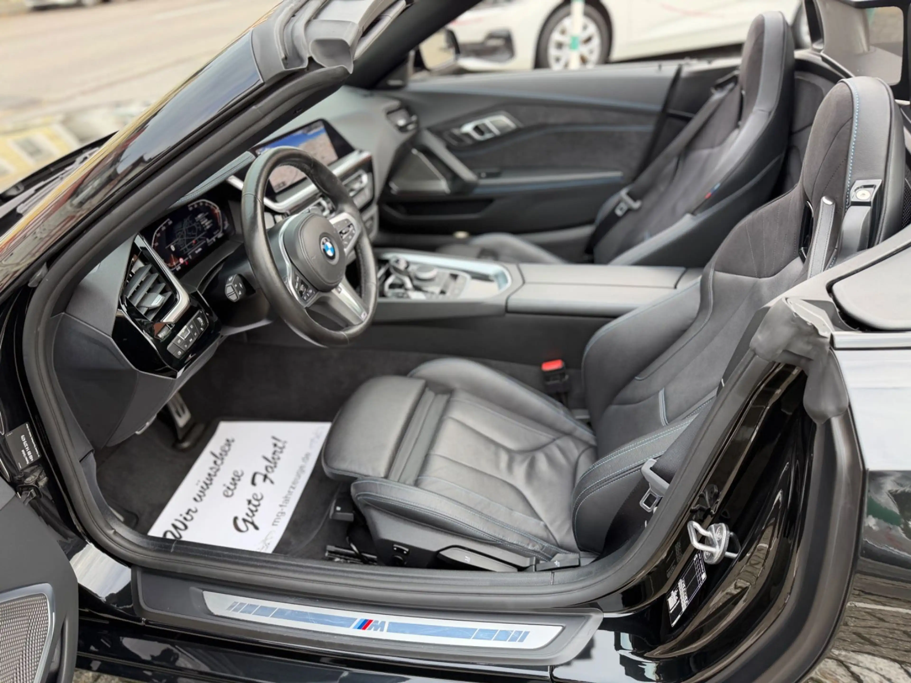 BMW Z4 Roadster 20 i M SPORT LEDER KAMERA LED H&K — photo 11