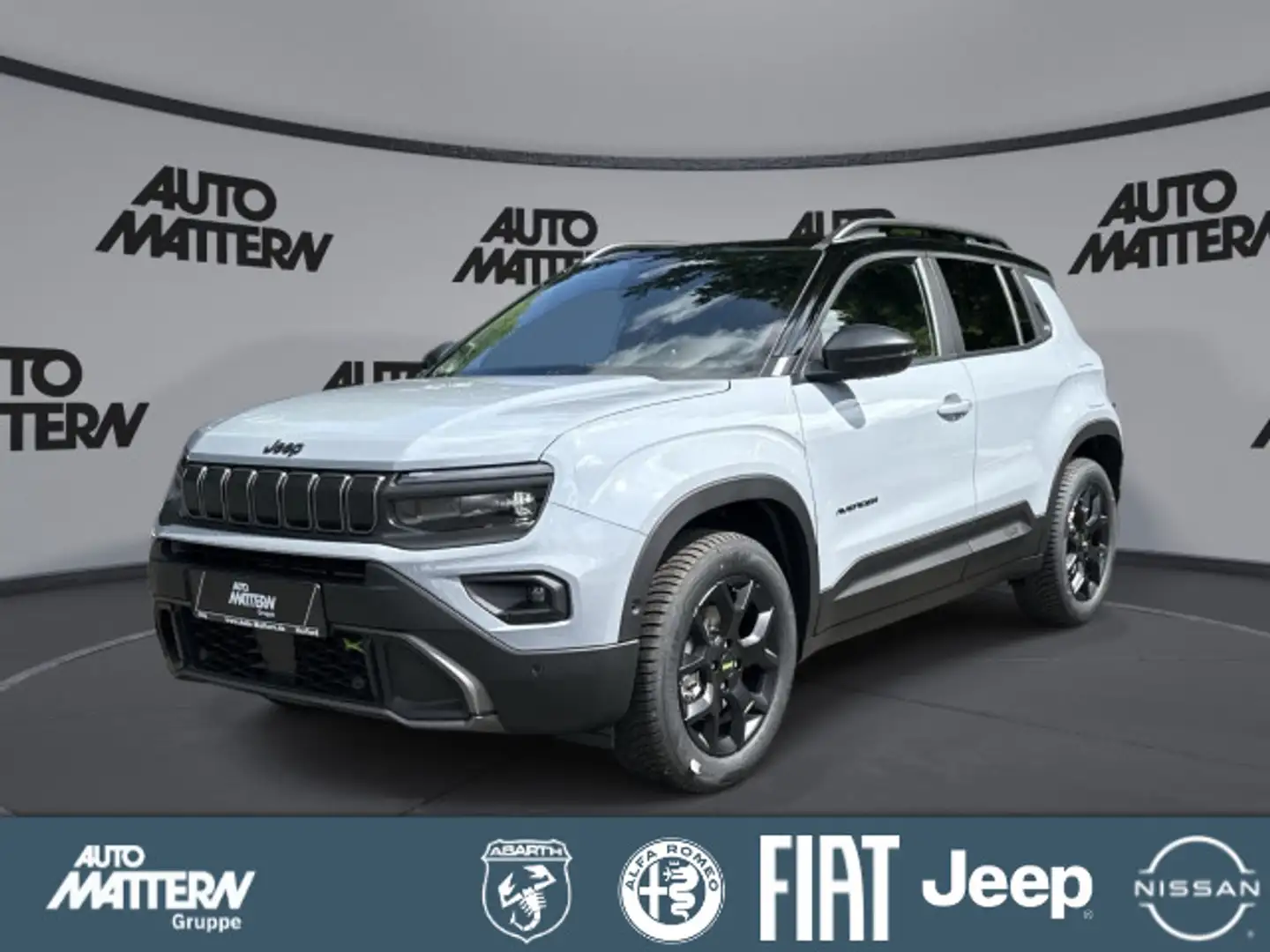 Jeep Avenger Upland 1,2l T3 4xe 107kw eAWD Gris - 1