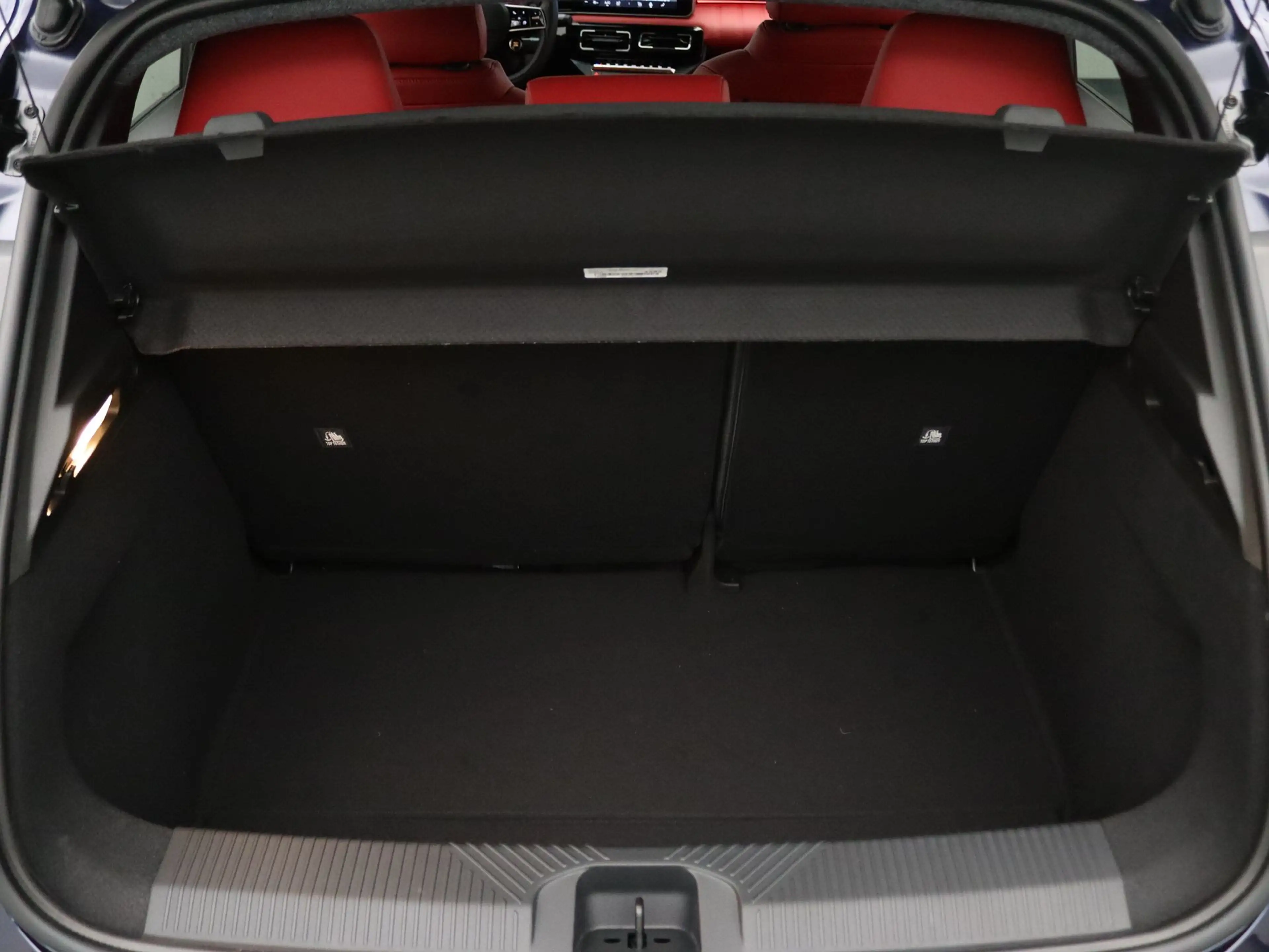 Renault R 5 Iconic comfort range 52 kWh Signature Stam Harman — photo 35