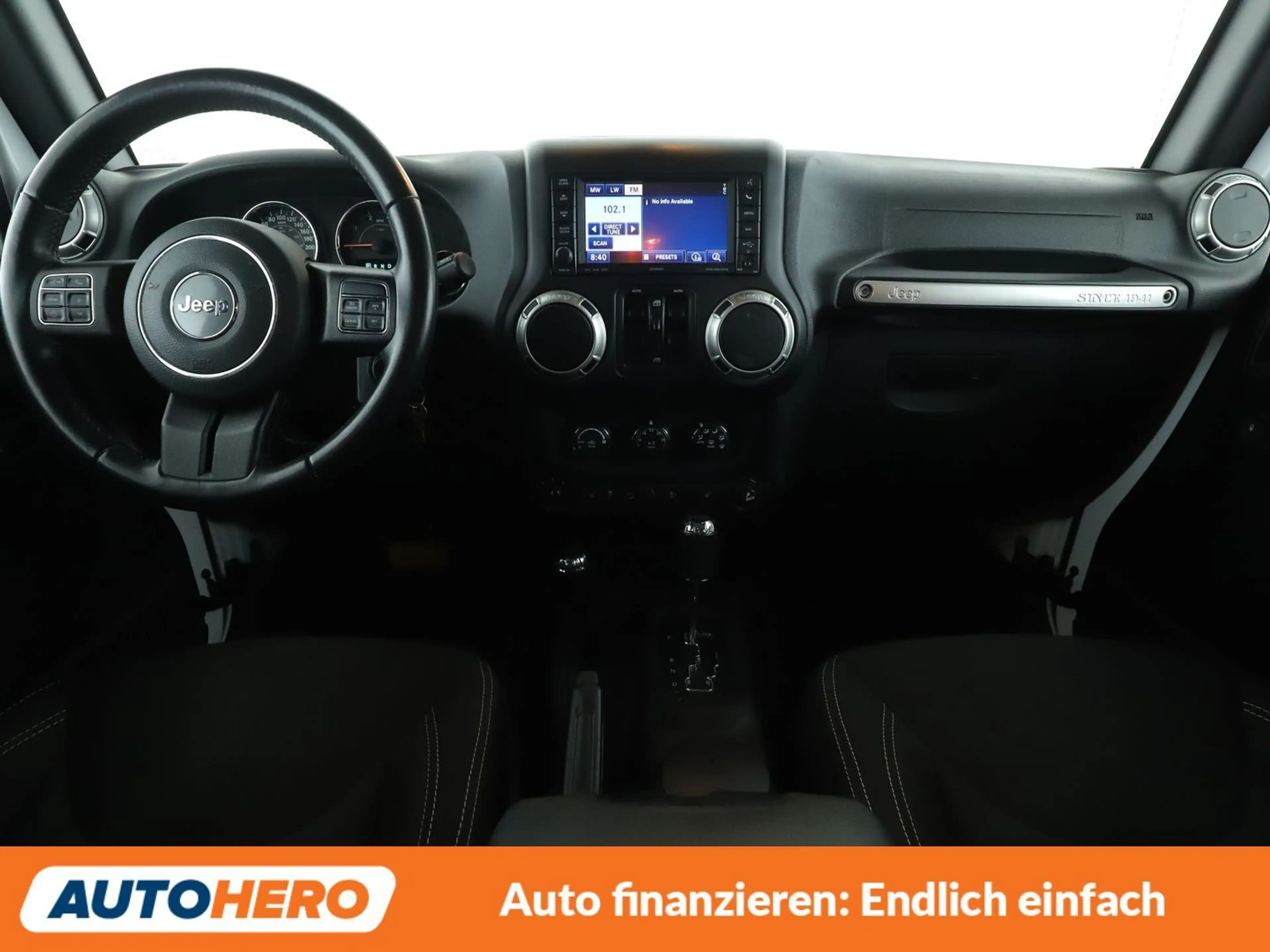 Jeep Wrangler 2.8 CRD Rubicon Aut.*NAVI*TEMPO*SHZ*ALU*KLIMA* — photo 12