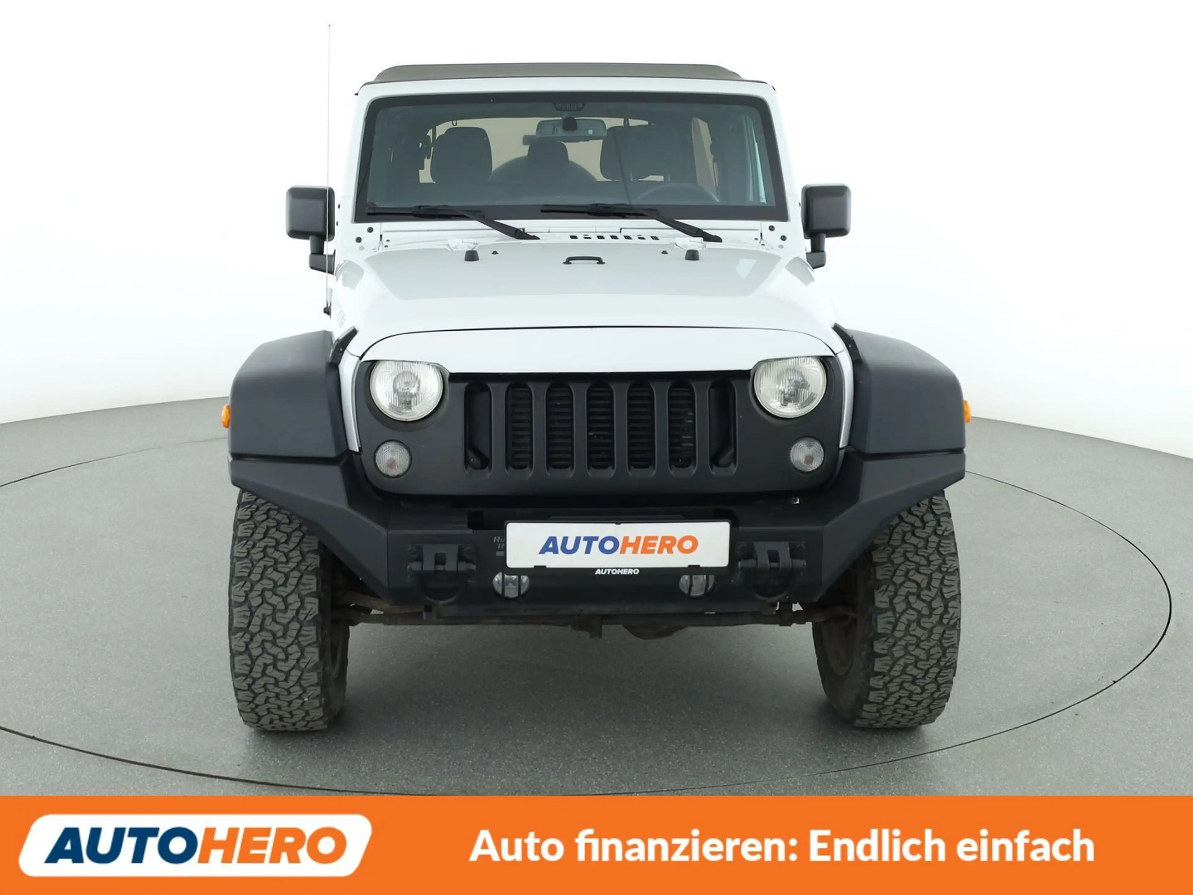 Jeep Wrangler 2.8 CRD Rubicon Aut.*NAVI*TEMPO*SHZ*ALU*KLIMA* — photo 9