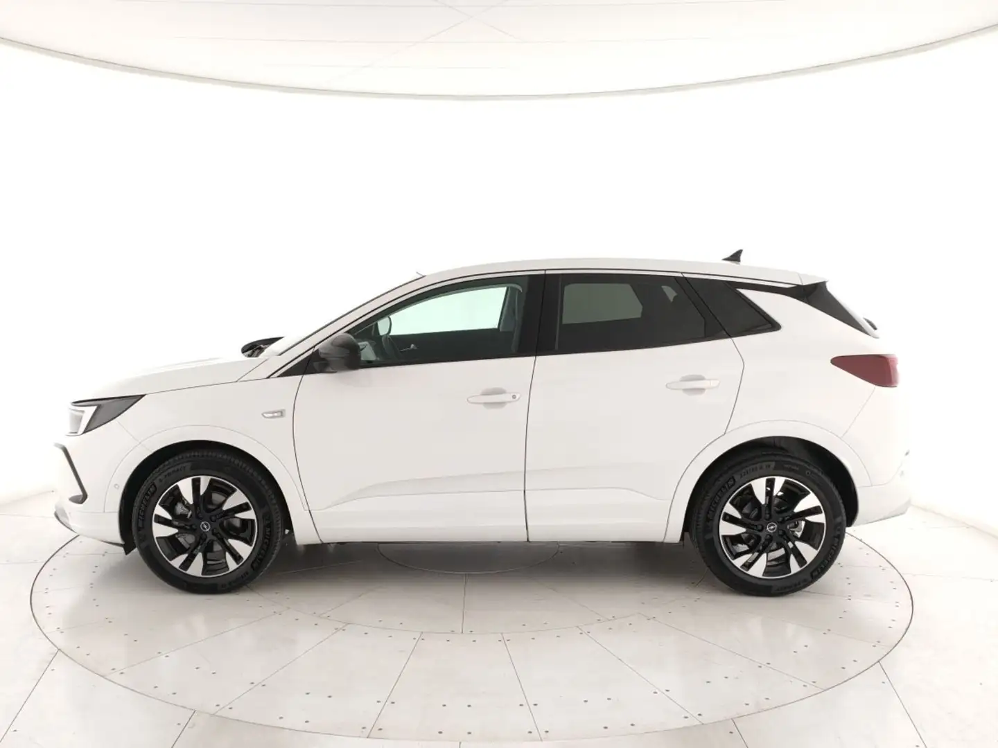 Opel Grandland 1.2 Business Elegance s&s 130cv Bianco - 2