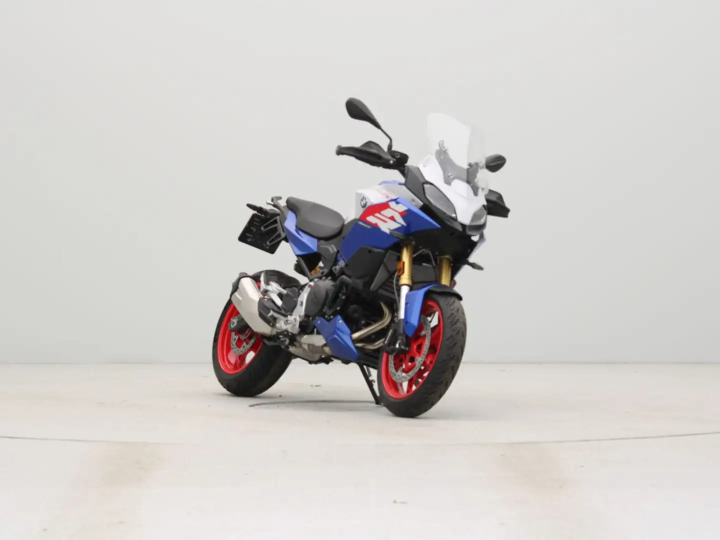 BMW F 900 XR Nieuwprijs: € 16.662,- Nu ingereden en rijklaar: € Blanc - 2