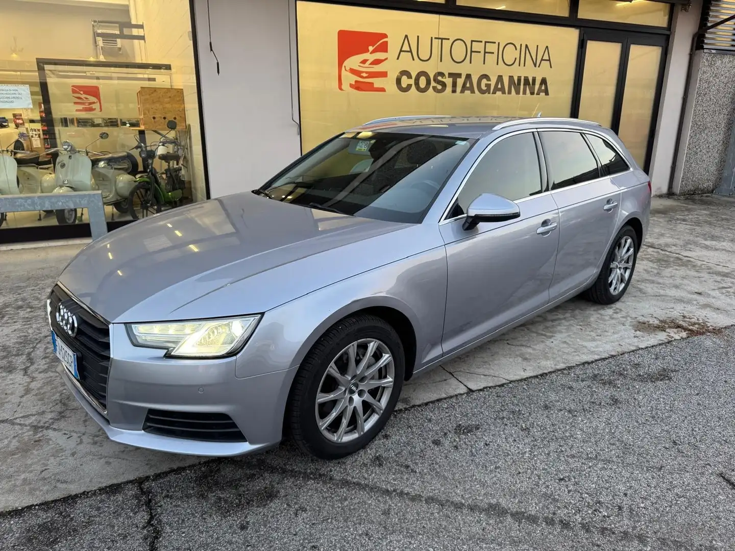 Audi A4 A4 Avant 45 3.0 tdi quattro 218cv s- tronic Gris - 1