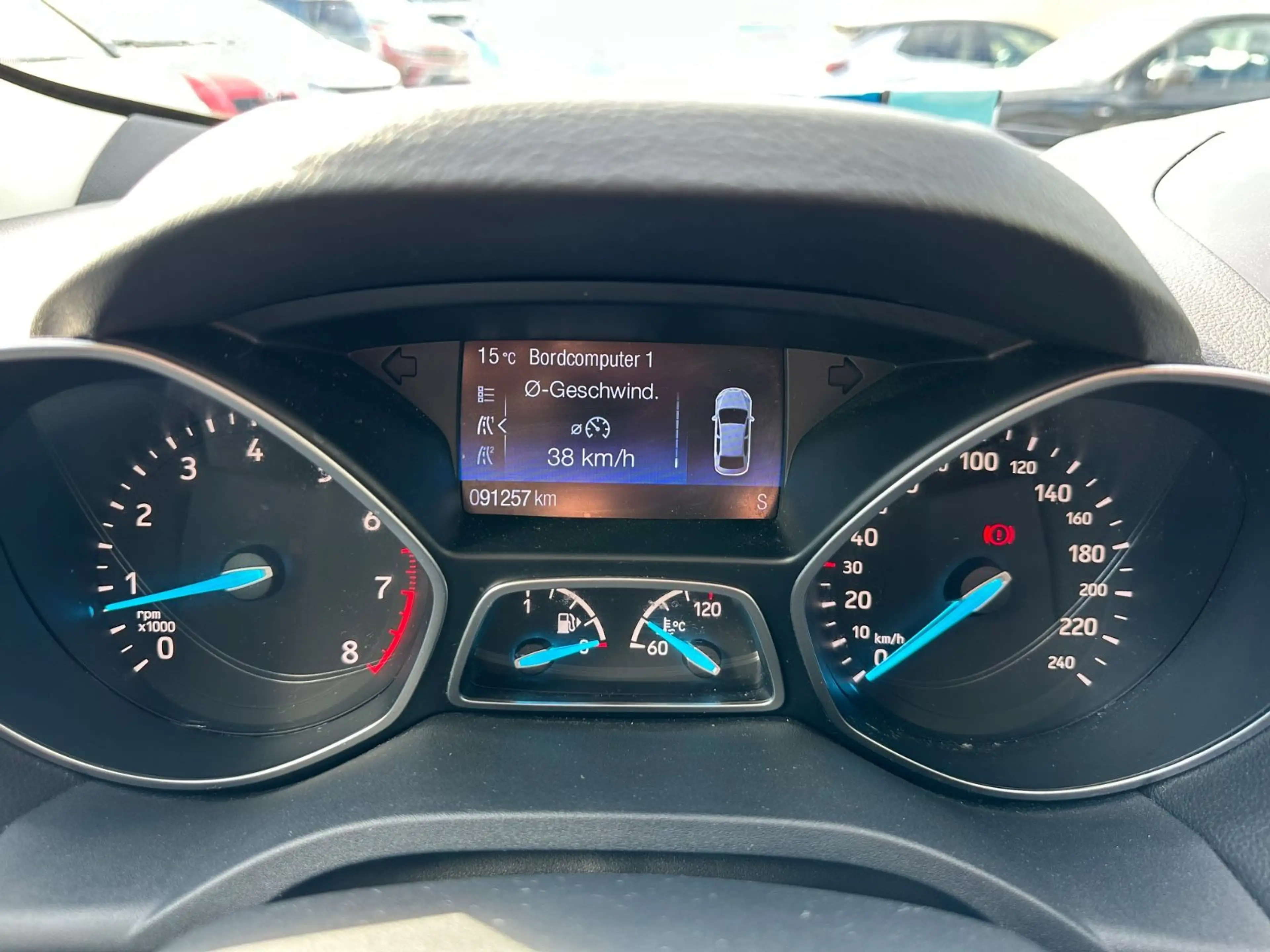 Ford Kuga Cool & Connect PDC+NAVI+SHZ+PDC+CARPLAY+AHK — photo 10