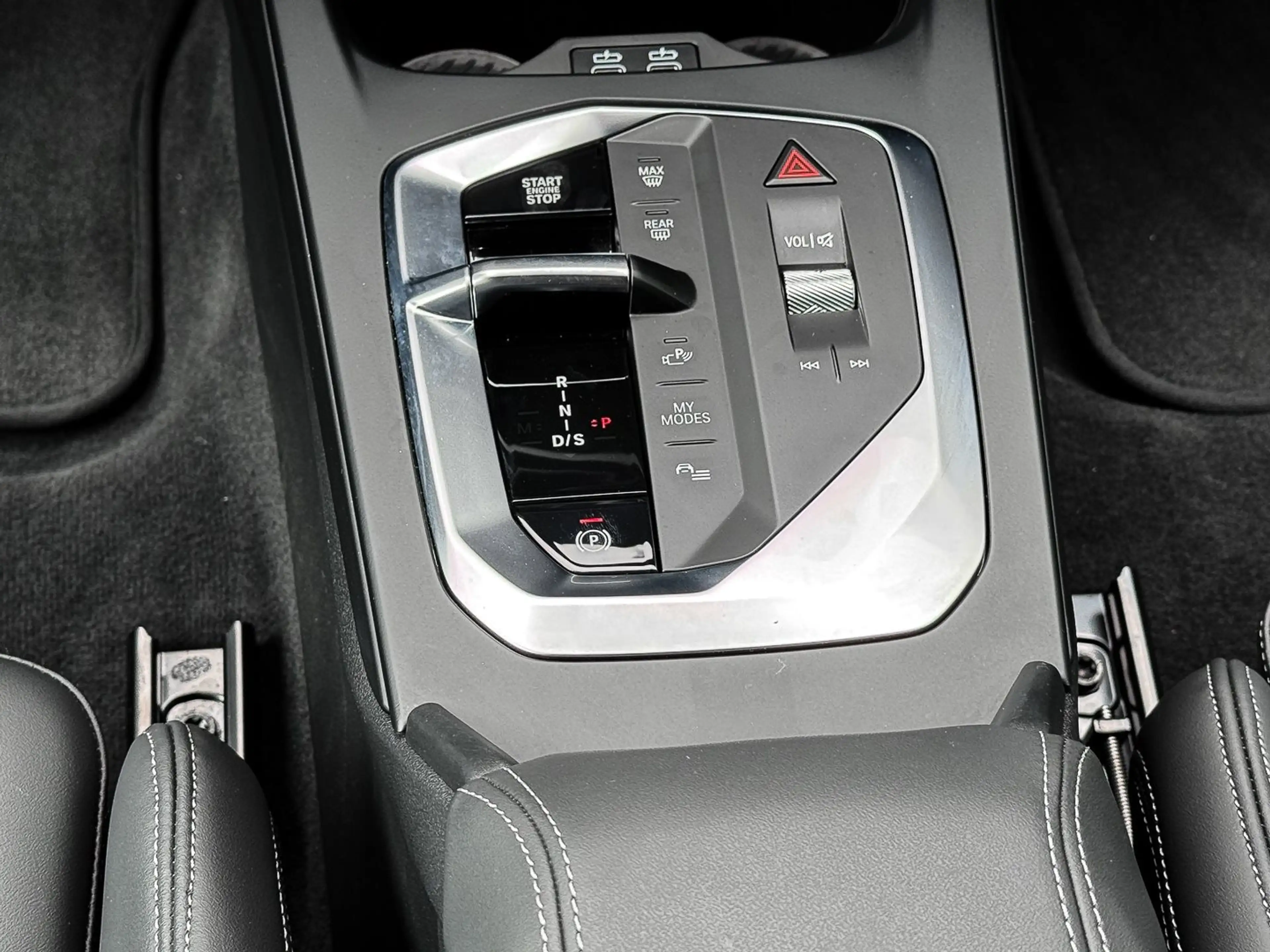 BMW 235 M235 xDrive M Sport HUD ACC RFK NAVI DA HIFI — photo 13
