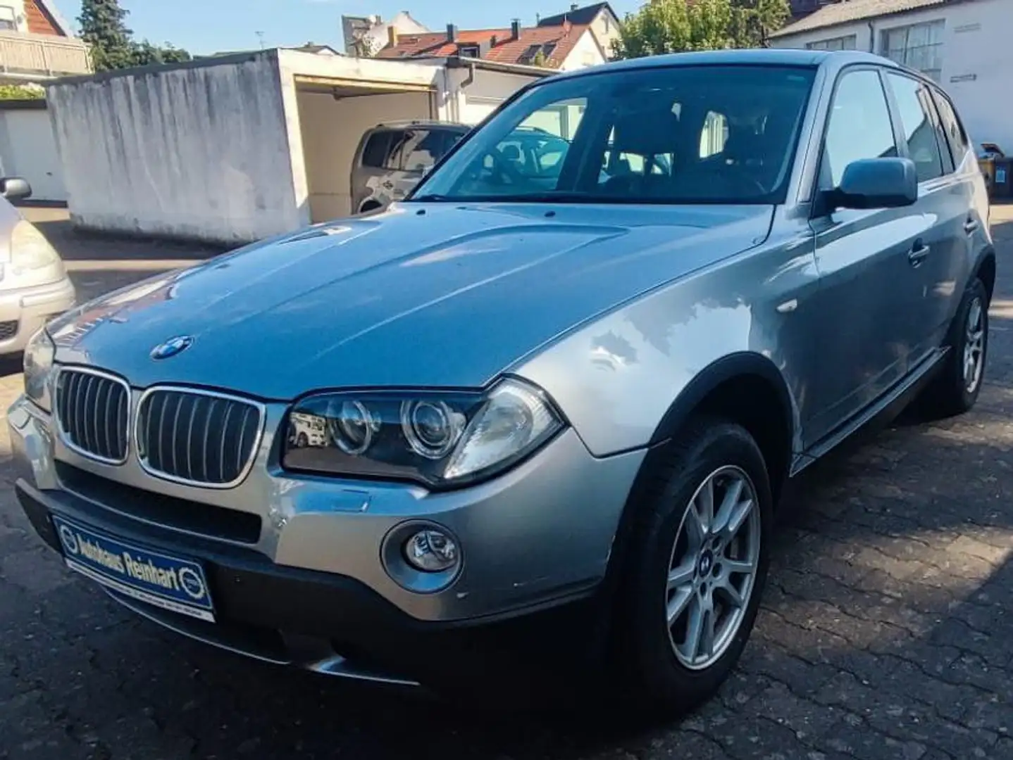 BMW X3 3.0d Aut. TÜV und AU neu Blau - 1