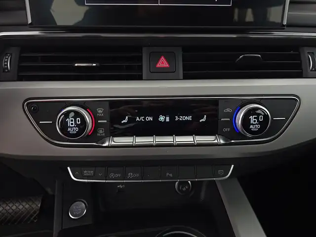 Audi A4 Avant view 13