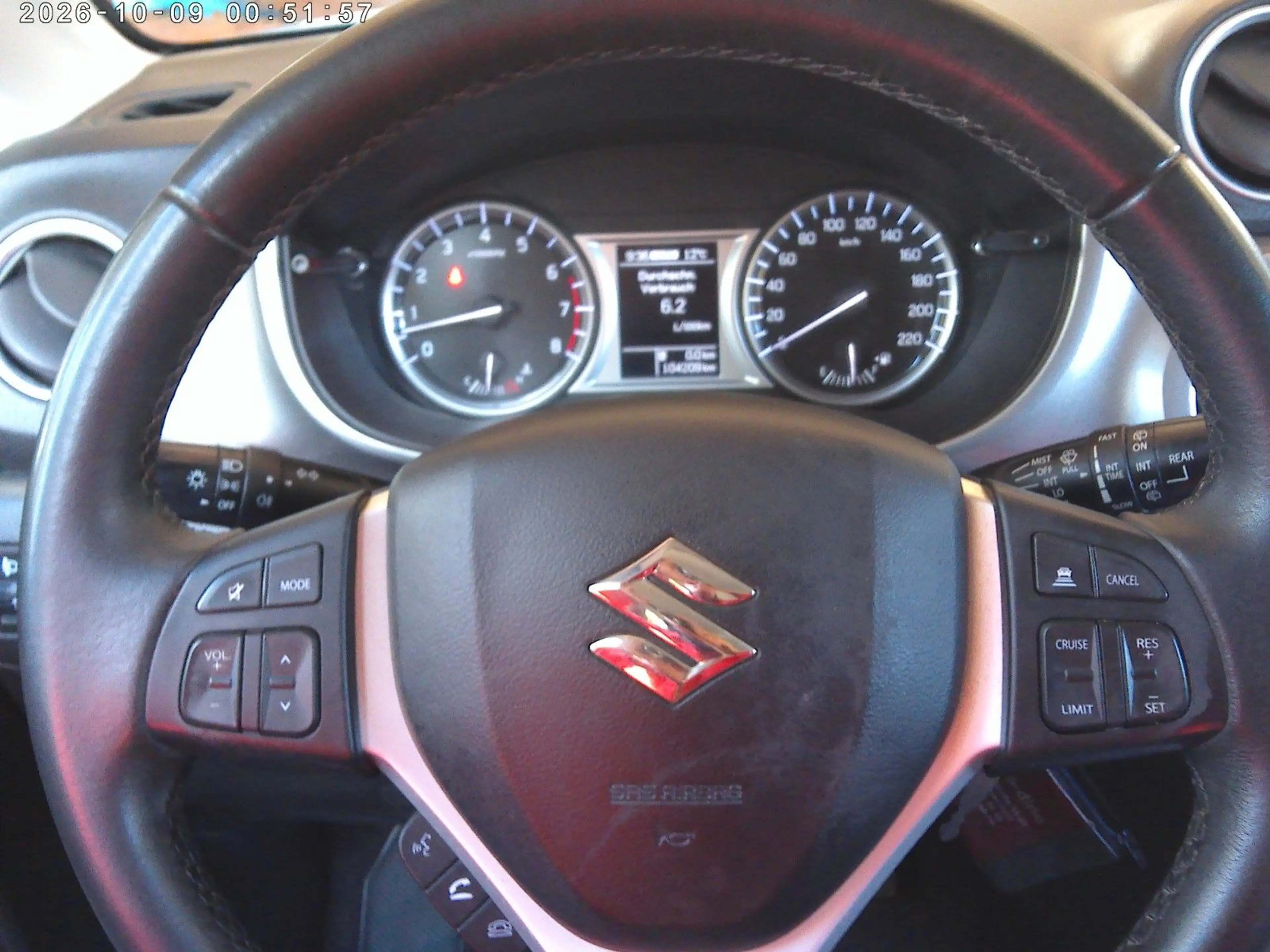 Suzuki Vitara 1.6 Comfort 4x4 AHK 1.Hd. — photo 6