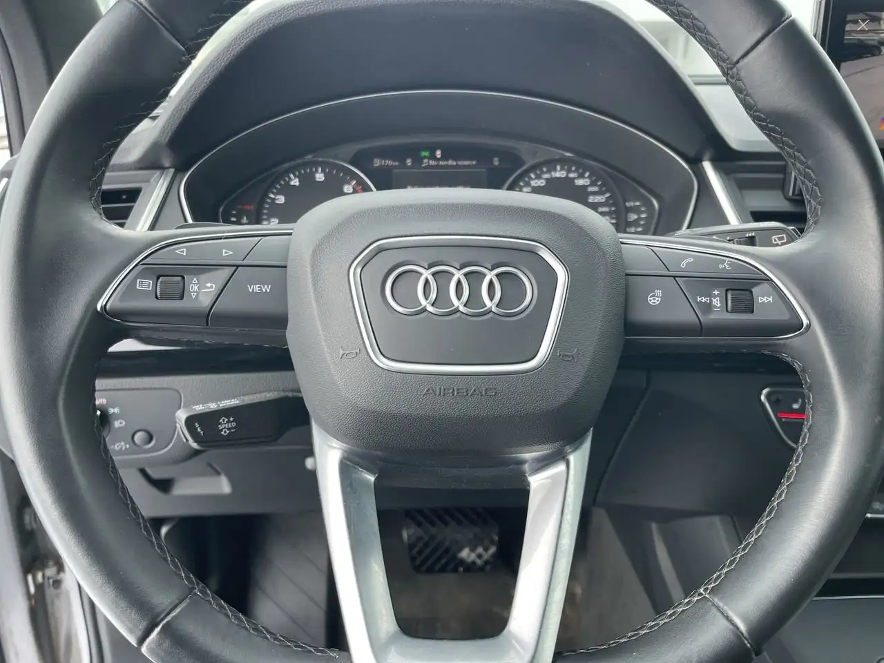Audi Q5 photo Audi Q5