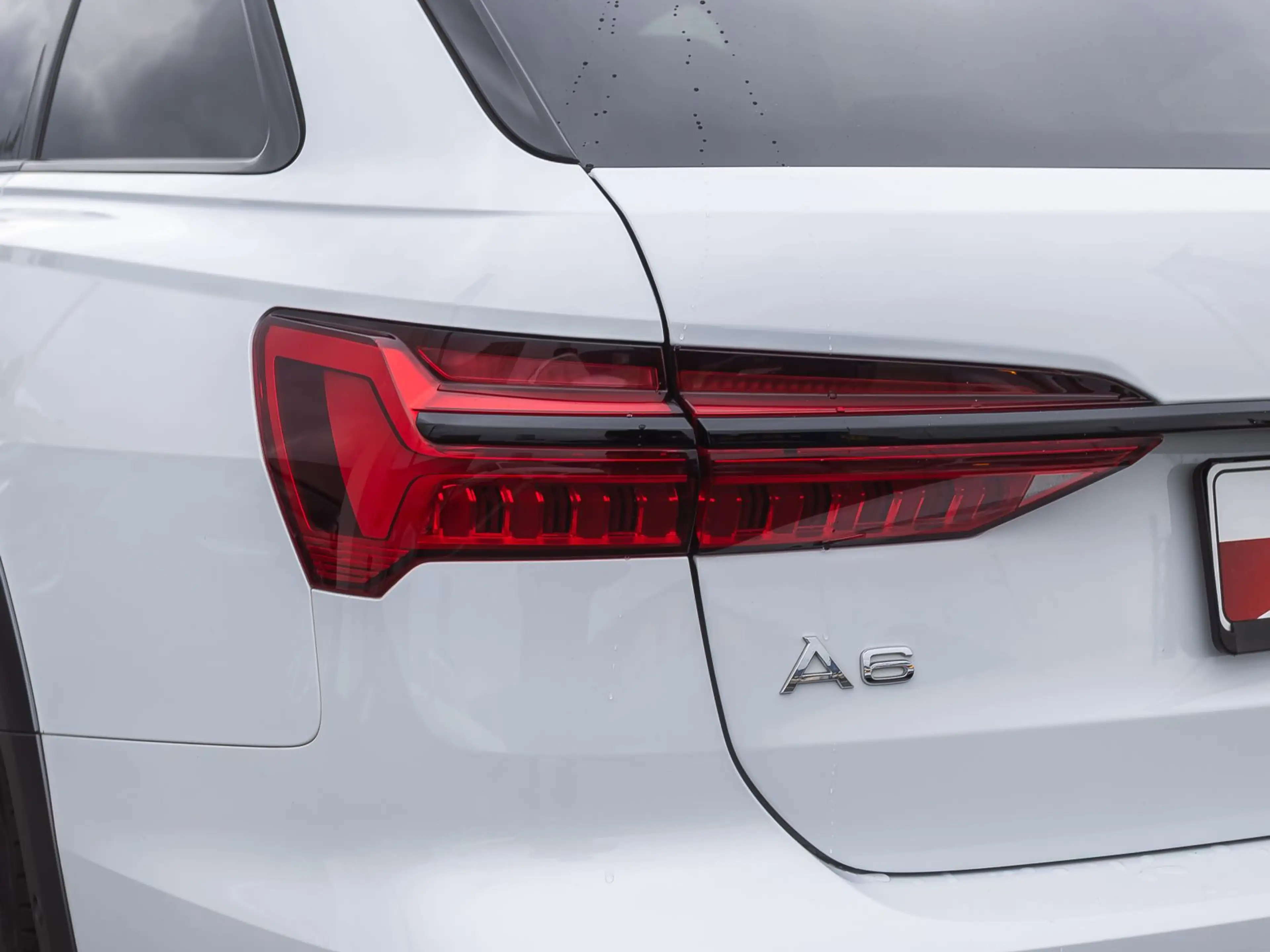 Audi A6 allroad 55TDI Navi Matrix HuD Luftfed — photo 9