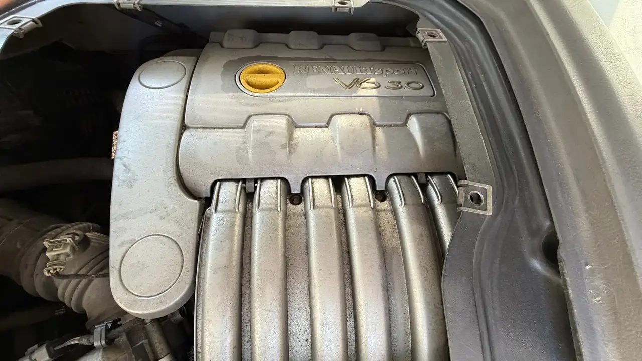 Renault Clio II 3.0 V6 Sport 230 cv Phase 1 - 0258 de 2001 Moteur neuf Boite neuve, foto 10