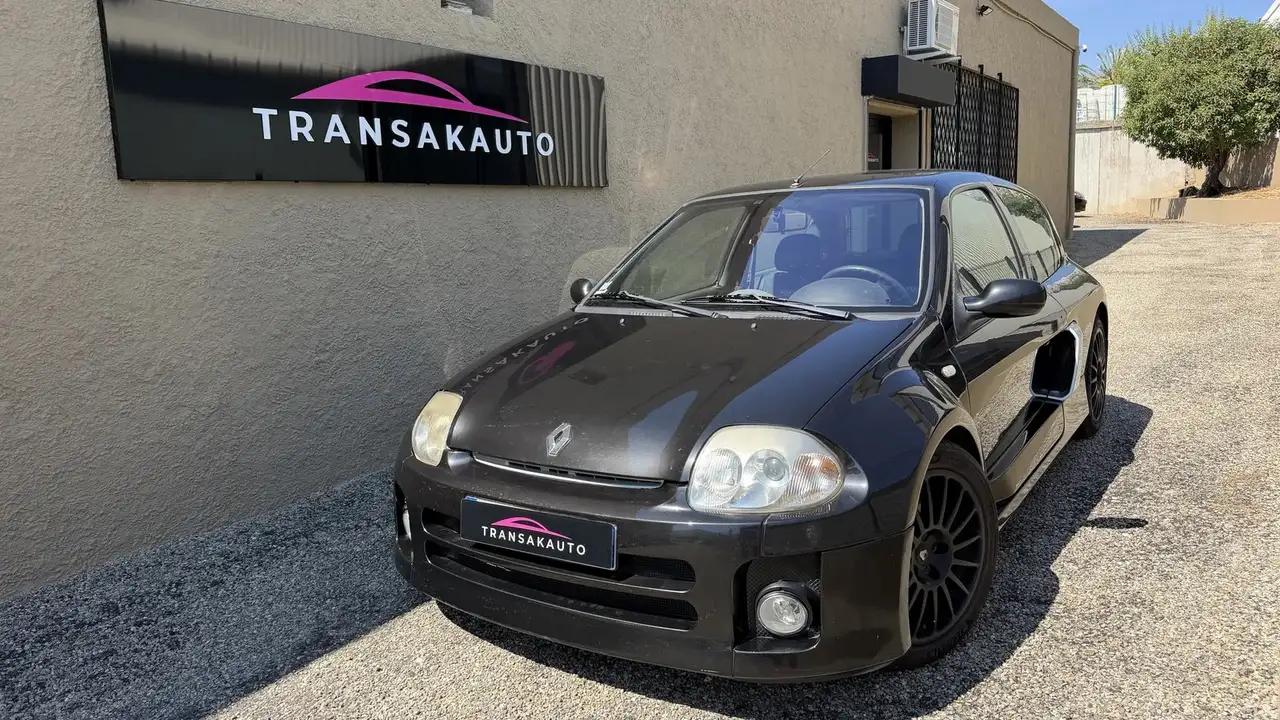Renault Clio II 3.0 V6 Sport 230 cv Phase 1 - 0258 de 2001 Moteur neuf Boite neuve, foto 1