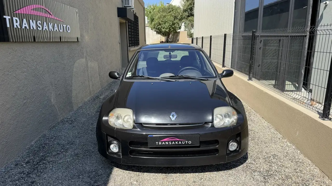 Renault Clio II 3.0 V6 Sport 230 cv Phase 1 - 0258 de 2001 Moteur neuf Boite neuve, foto 2
