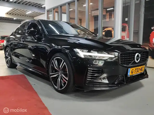 Volvo S60 2.0 T8 AWD Twin Engine R-Design PANORAMA LEER HEAD