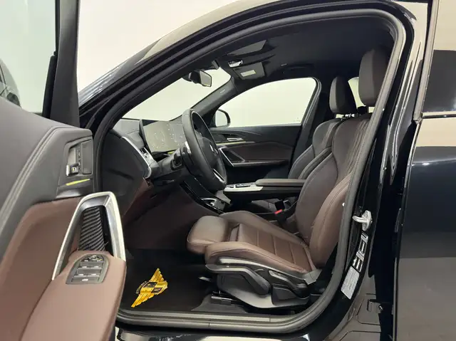 BMW X2 view 12