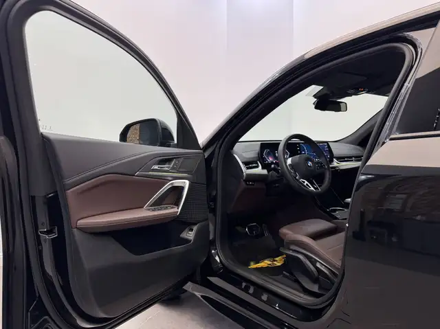BMW X2 view 11