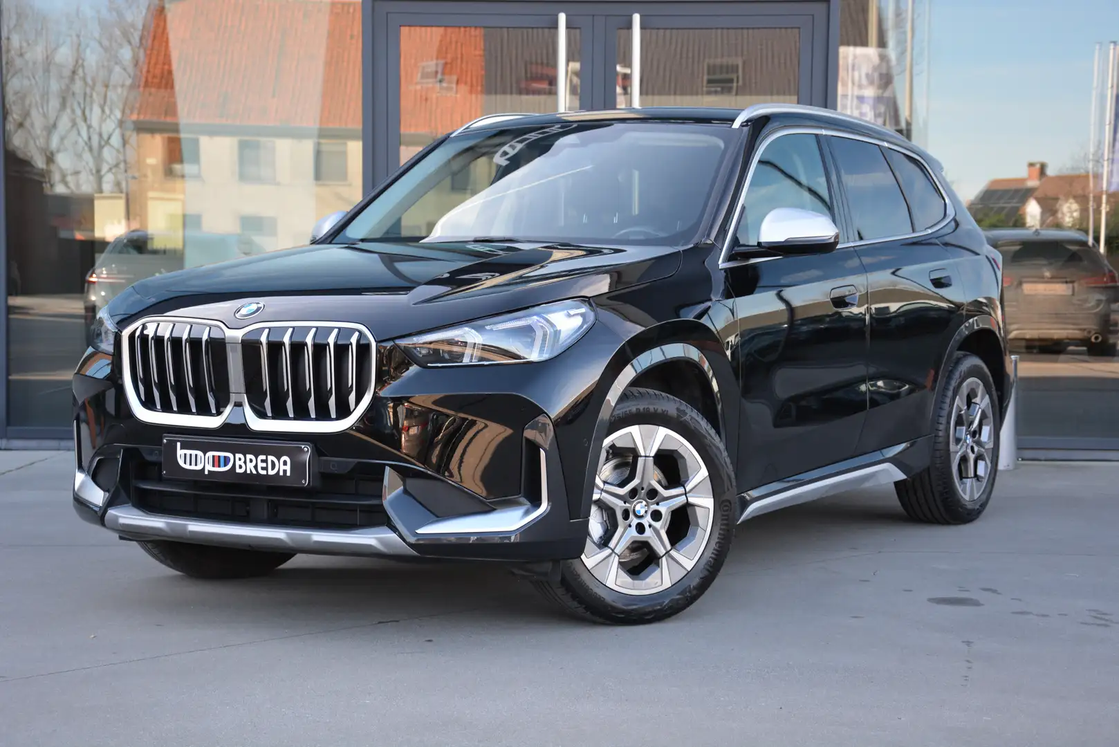 BMW X1 sDrive18i X-Line/Keyless/Cam/Leder - 2