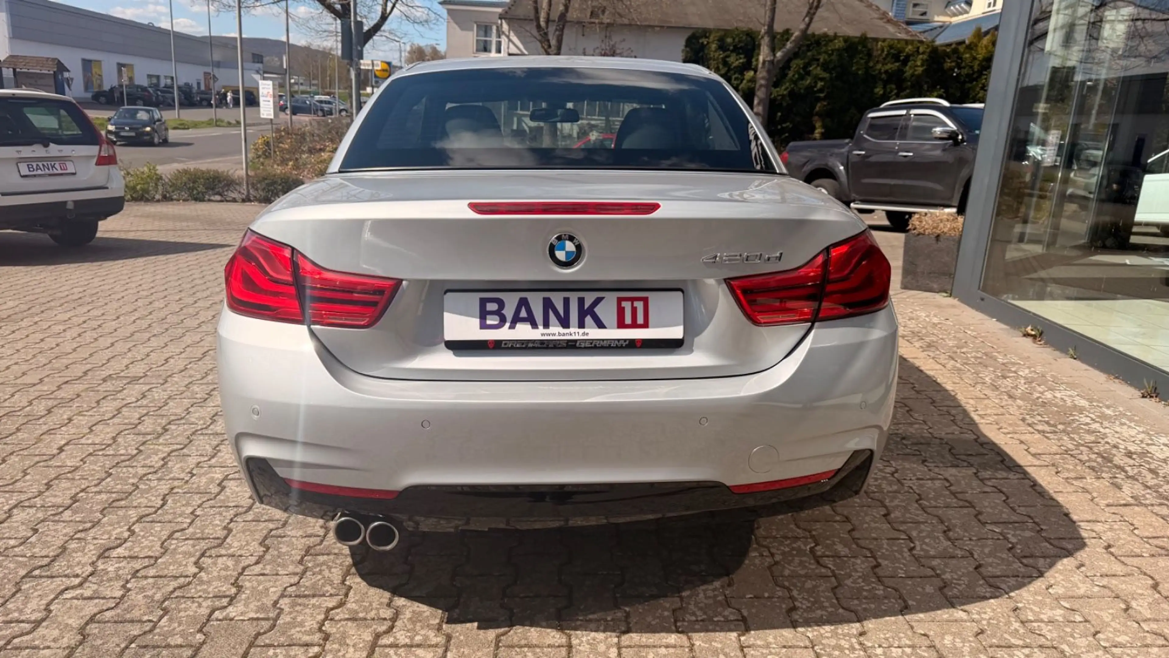 BMW 420 d Cabrio M Sport — photo 6