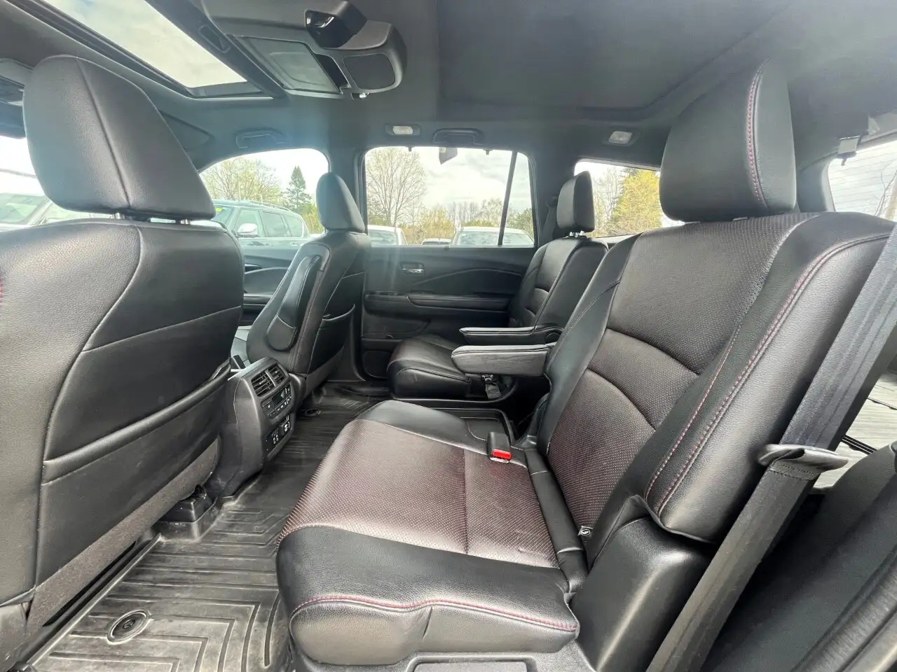 Honda Pilot photo Honda Pilot