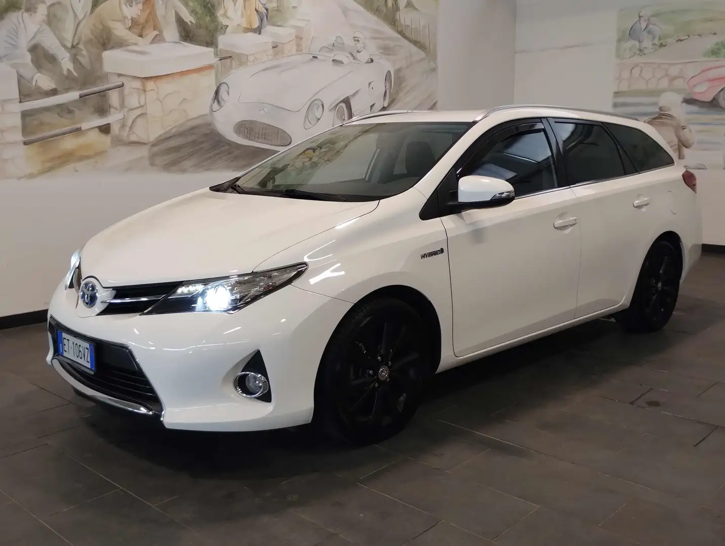 Toyota Auris Auris 1.8 Hybrid Active+ UNICO-PR-8 CERCHI E GOMME Alb - 1