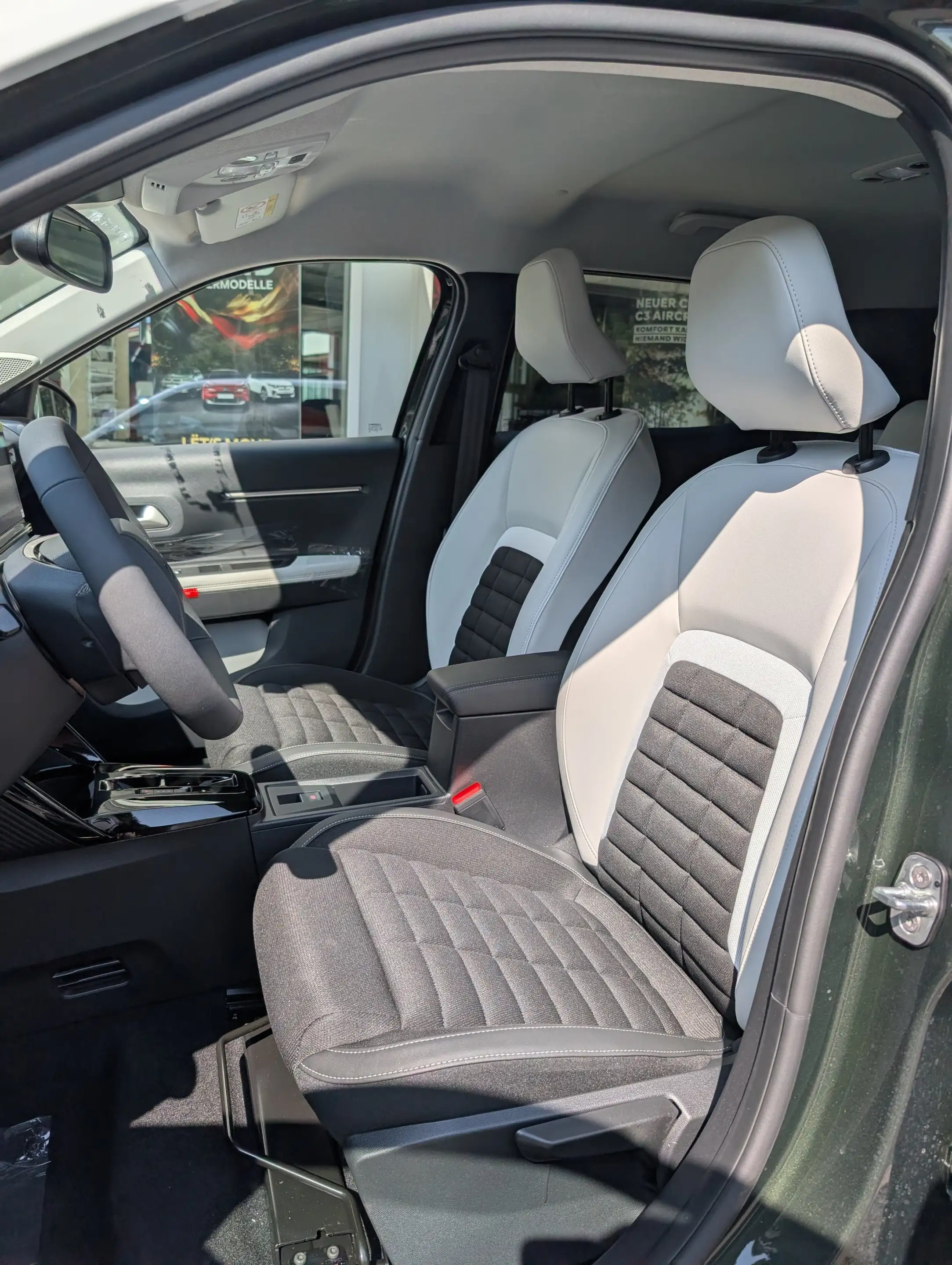 Citroen C3 Aircross Hybrid 145 MAX *Winter Paket*Ganzjahresreifen* — photo 6
