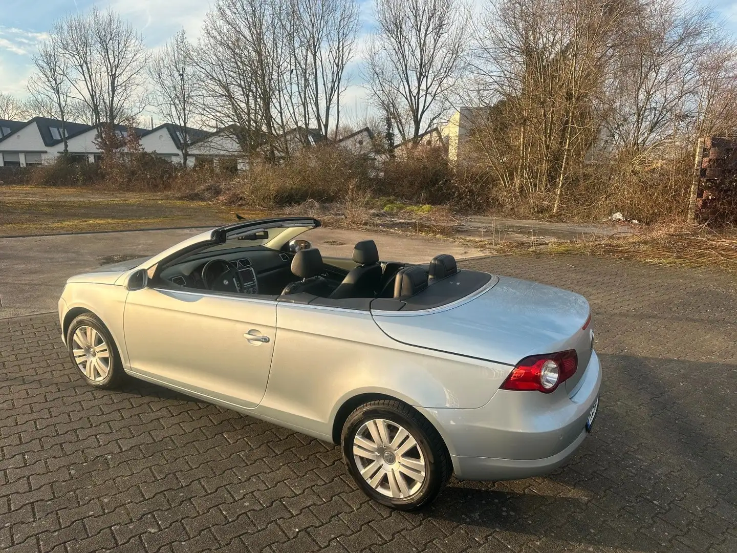 Volkswagen Eos 2.0 TDI*CABRIO*NAVI+DVD*VOLLEDER*SPORT SITZE Ezüst - 2