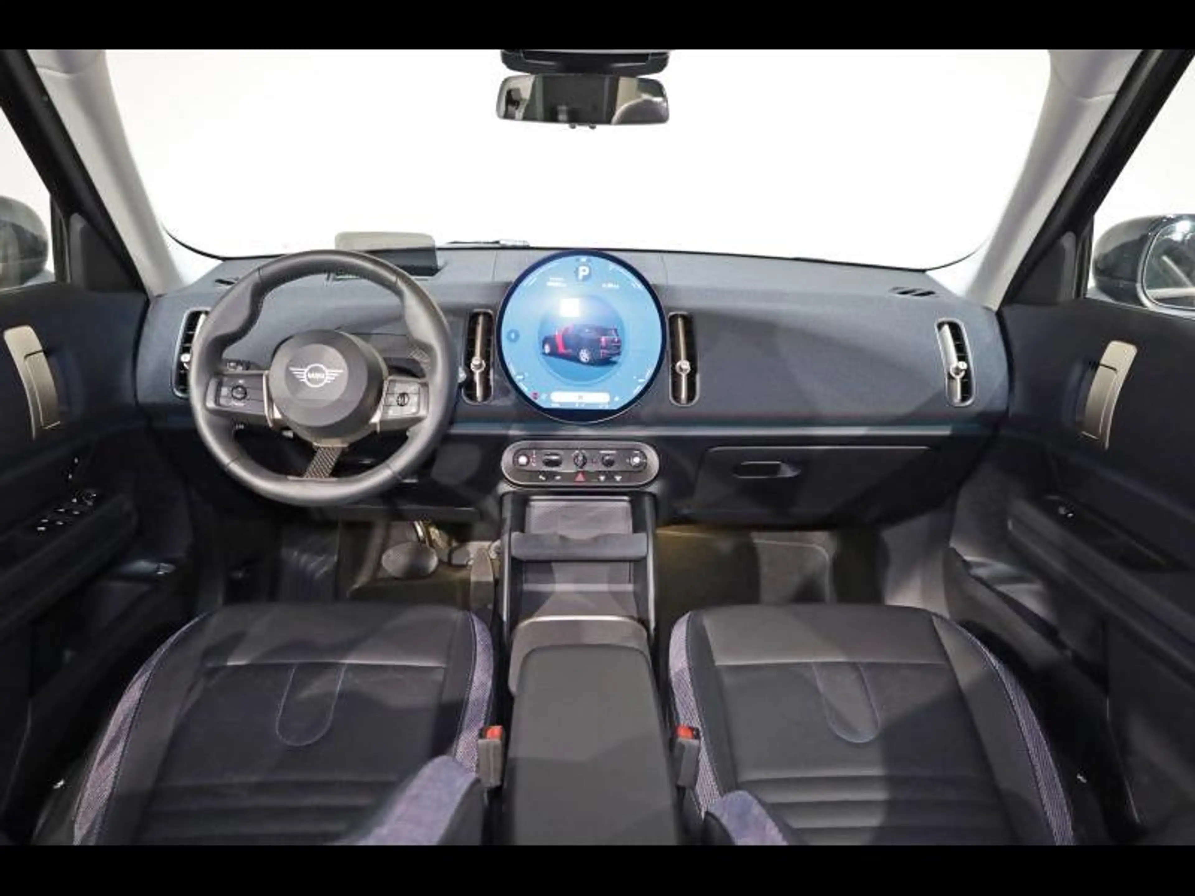 MINI Countryman C — photo 7