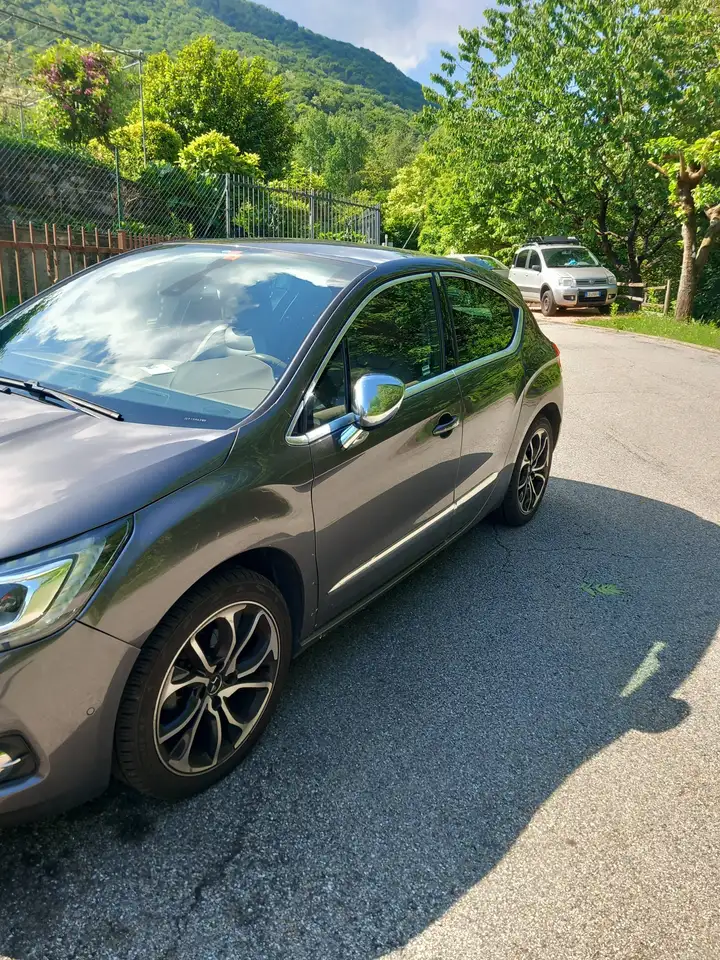 DS Automobiles DS 4 Crossback