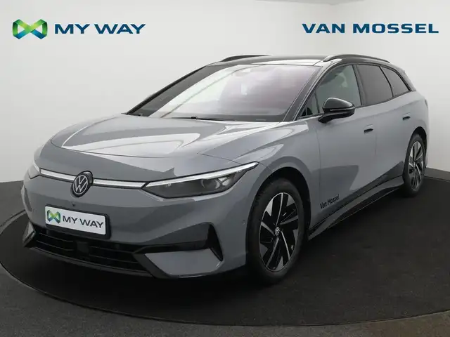 Volkswagen ID.7 Tourer Pro Business Premium 77 kWh 286PK * DEMO *