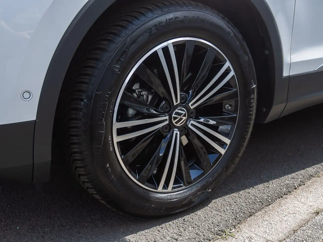 Volkswagen Tiguan 1.5 TSI DSG Elegance, Panoramadach, LED-M, миниатюра 10
