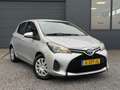 Toyota Yaris 1.5 Hybrid Aspiration 2e Eigenaar,Navi,Camera,Clim Grijs - thumbnail 2